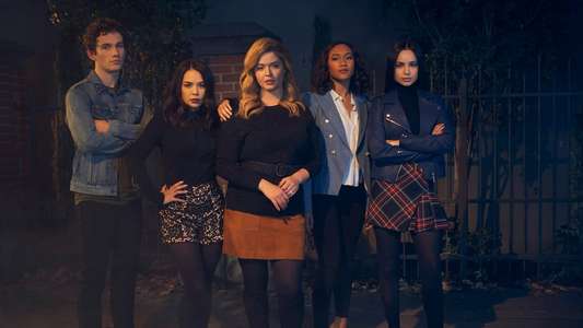 Pretty Little Liars: The Perfectionists - Backdrops