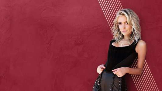 Very Cavallari - Backdrop