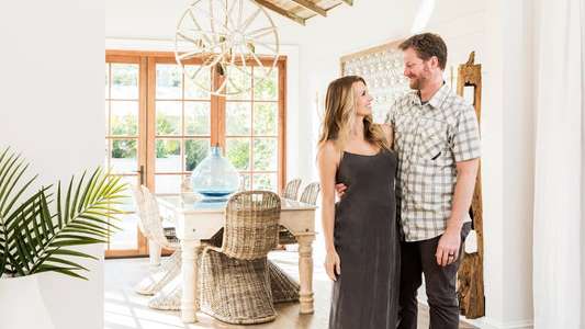 Renovation Realities: Dale Jr. & Amy - Backdrop