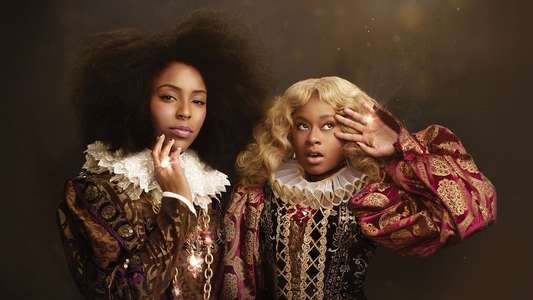 2 Dope Queens - Backdrops