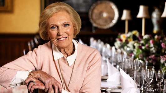 Mary Berry's Country House Secrets - Backdrop