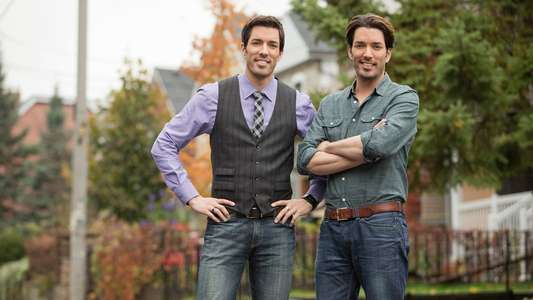 Property Brothers: Buying and Selling - Backdrop