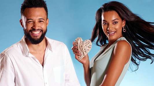 First Dates Hotel - Backdrop