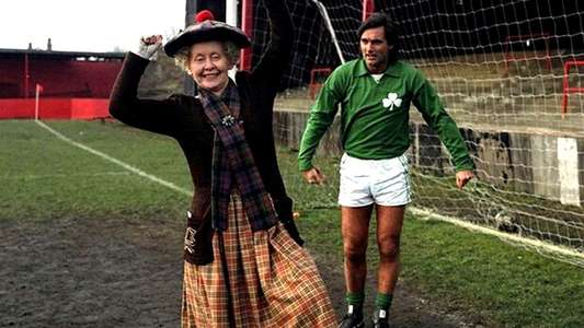 Super Gran - Backdrop