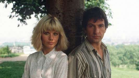 Dempsey and Makepeace - Backdrop