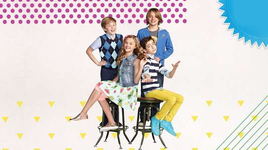Nicky  Ricky  Dicky & Dawn - Backdrop