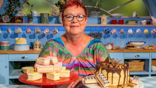 The Great British Bake Off: An Extra Slice - Backdrop