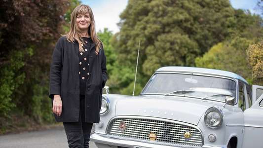 Julia Zemiro's Home Delivery - Backdrop