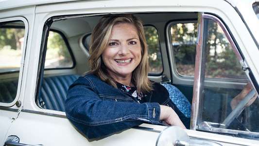 Julia Zemiro's Home Delivery - Backdrop