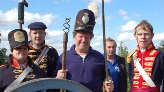 Rory McGrath's Pub Dig - Backdrop