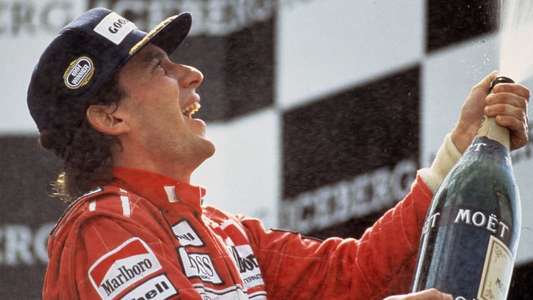 Senna - Backdrop