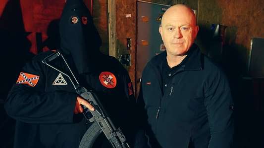 Ross Kemp: Extreme World - Backdrop