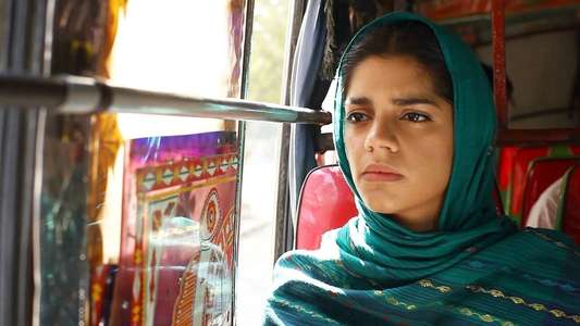 Zindagi Gulzar Hai - Backdrop