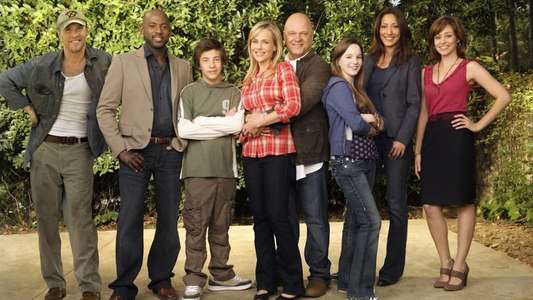 No Ordinary Family - Backdrop