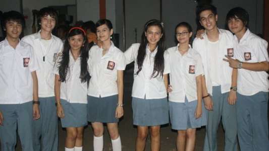 Arti Sahabat - Backdrop