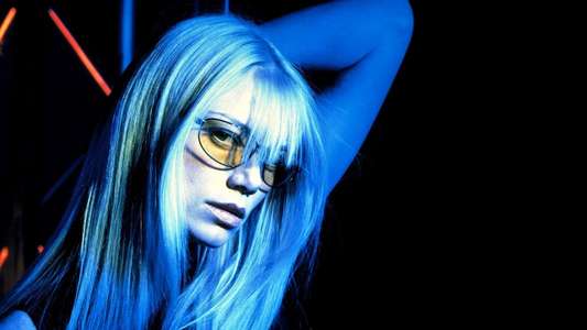 La Femme Nikita - Backdrop