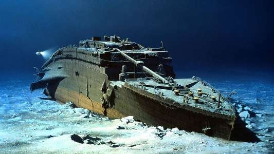 Secrets of the Titanic - Backdrop