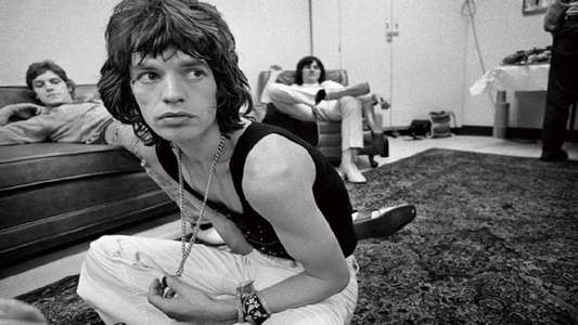 The Rolling Stones: Stones in Exile - Backdrop