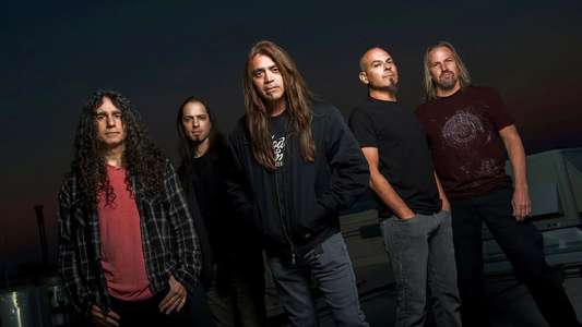 Fates Warning: Live in Athens - Backdrop