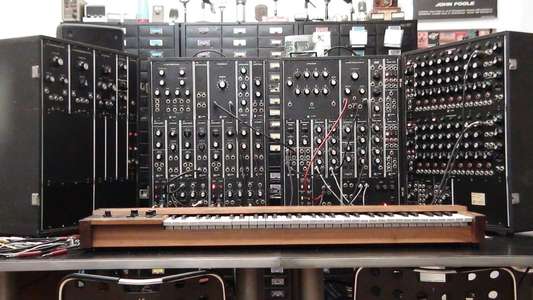 Moog - Backdrop