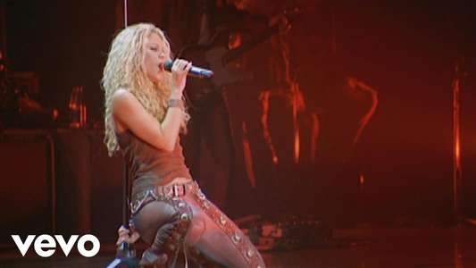 Shakira: Live & Off the Record - Backdrop