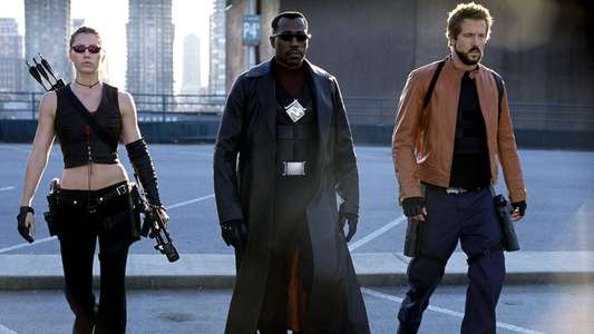 Blade: Trinity - Backdrop