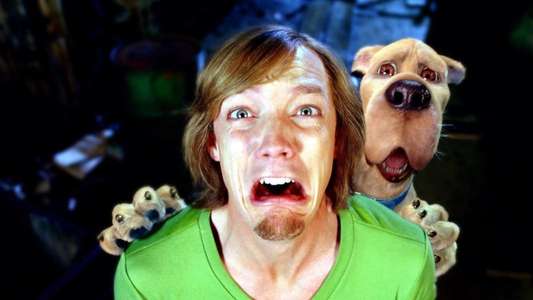 Scooby-Doo 2: Monsters Unleashed - Backdrop