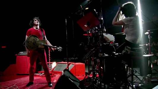 The White Stripes: Under Great White Northern Lights - Backdrop