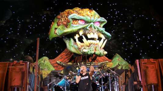 Iron Maiden: En Vivo! - Backdrop