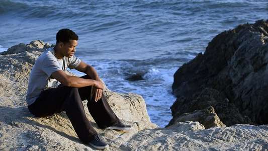 Seven Pounds - Backdrop