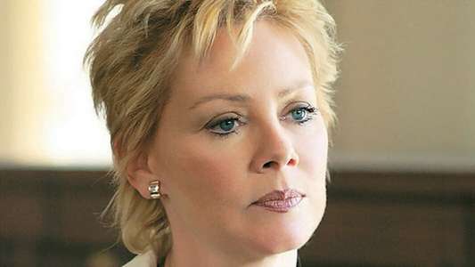 Killer Instinct: From the Files of Agent Candice DeLong - Backdrop