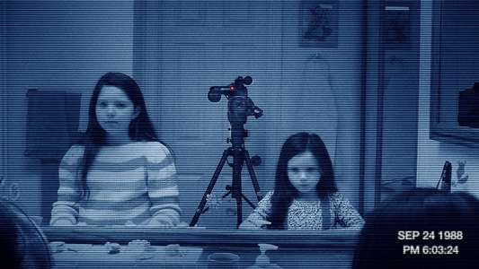 Paranormal Activity 3 - Backdrop