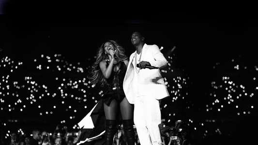On the Run Tour: Beyoncé and Jay Z - Backdrop