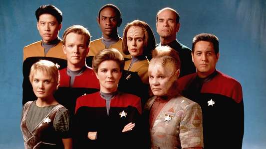 Star Trek: Voyager - Backdrop