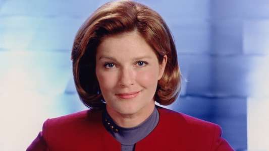 Star Trek: Voyager - Backdrop