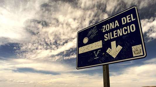 Aliens: Zone of Silence - Backdrop