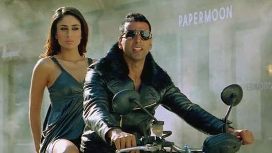 Kambakkht Ishq - Backdrops