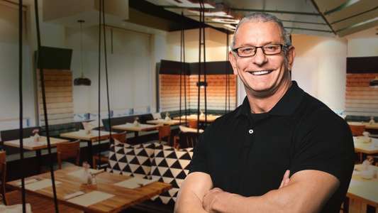 Restaurant: Impossible - Backdrop