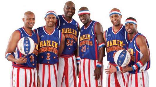 The Harlem Globetrotters: The Team That Changed the World - Backdrop