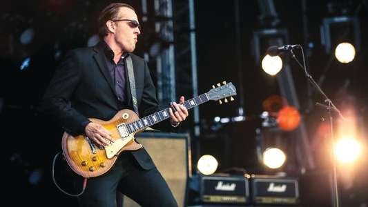 Joe Bonamassa : Beacon Theatre - Live From New York - Backdrop