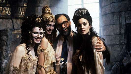 The Blood Is the Life: The Making of 'Bram Stoker's Dracula' - Backdrop
