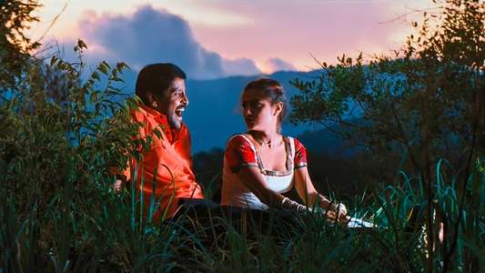 Kadhal Sadugudu - Backdrop