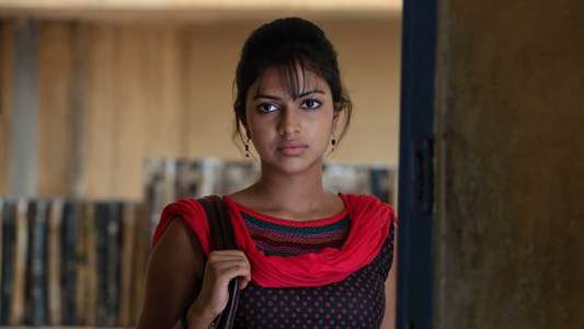 Kadhalil Sodhappuvadhu Yeppadi - Backdrops