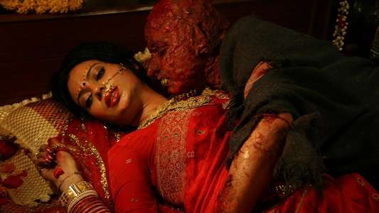 Miss Lovely - Backdrop