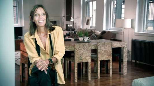 In Vogue: The Editor's Eye - Backdrop