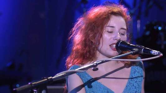 Tori Amos: Live at Montreux 1991 & 1992 - Backdrop
