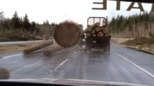 Final Destination 2 - Backdrop