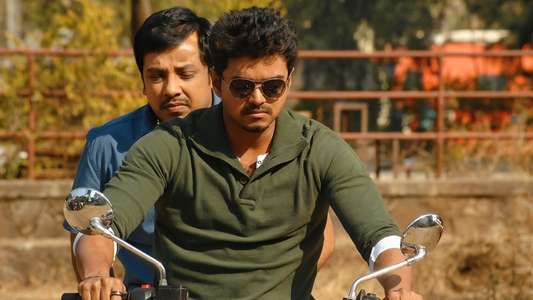 Thuppakki - Backdrops