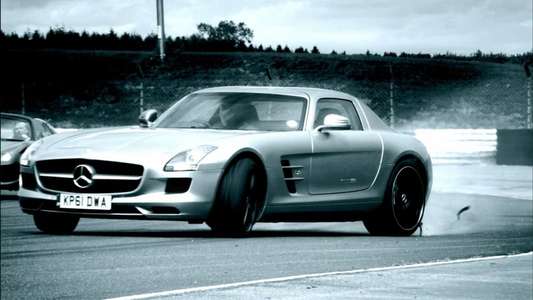 Top Gear: The Worst Car In the History of the World - Backdrop