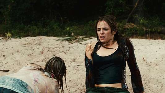 Piranha 3DD - Backdrop